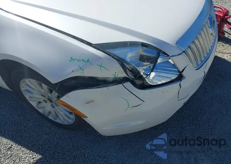 2010 Mercury Milan Hybrid из США, поврежденный, VIN 3MEDM0L36AR624445